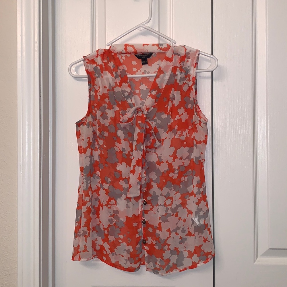 Banana Republic Orange/Gray/White Floral Print Sleeveless Blouse // PS